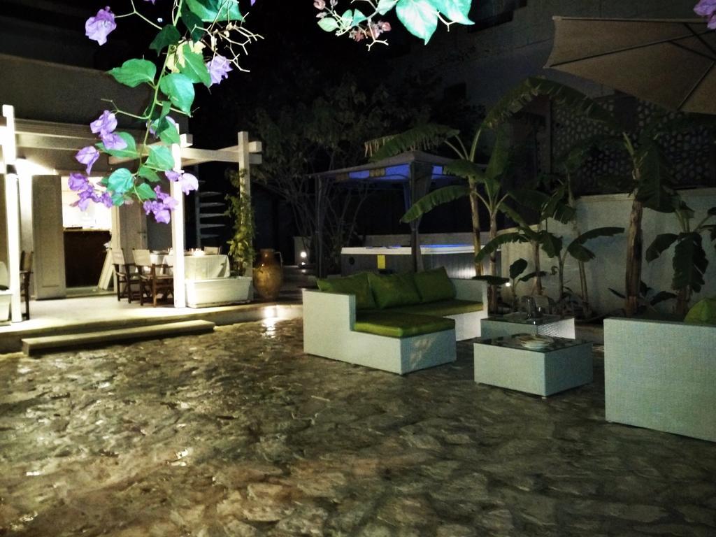 Mina Accomodation Tropea Bagian luar foto