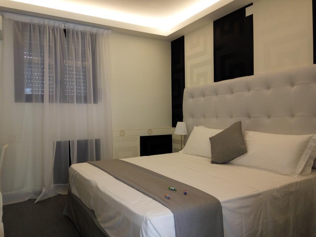 Mina Accomodation Tropea Bagian luar foto