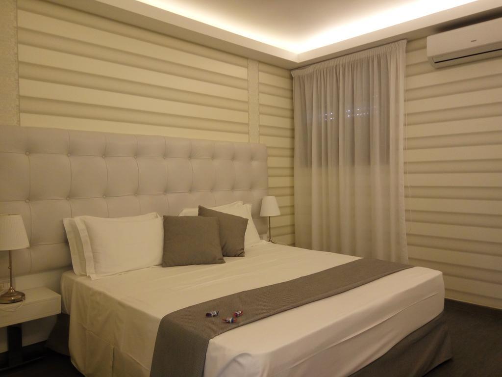 Mina Accomodation Tropea Bagian luar foto